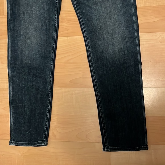 Banana Republic Travel Jeans - Picture 2 of 7